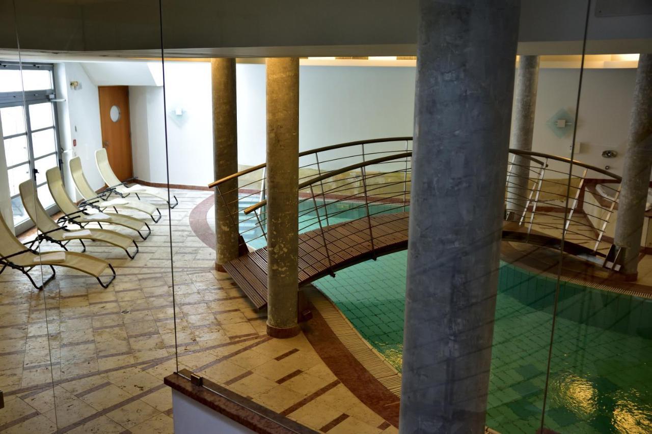 Hotel Krone Brunico Dış mekan fotoğraf