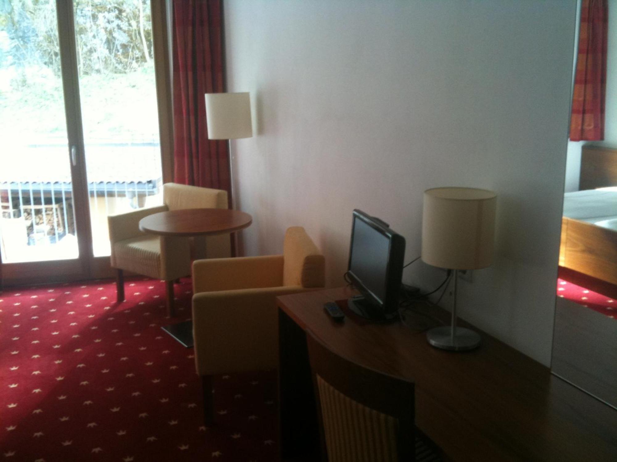Hotel Krone Brunico Dış mekan fotoğraf